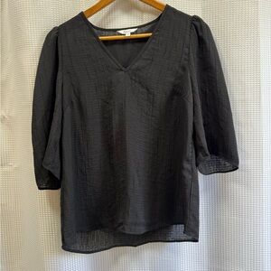 Reitmans Black Textured V-Neck Blouse 3/4 sleeves